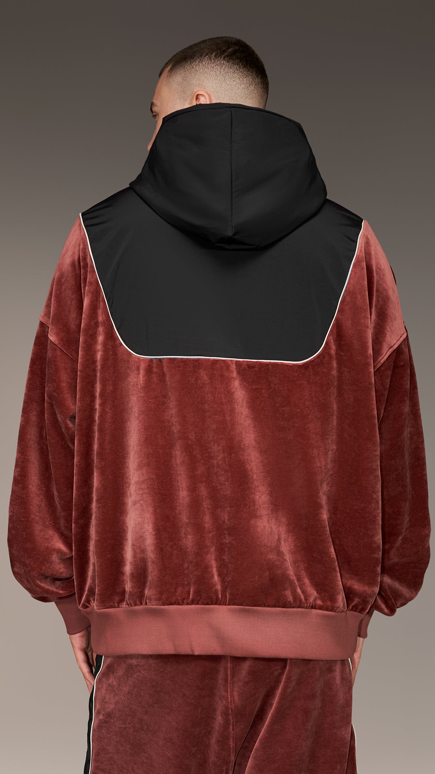 Bluza Velvet Onyx Shield