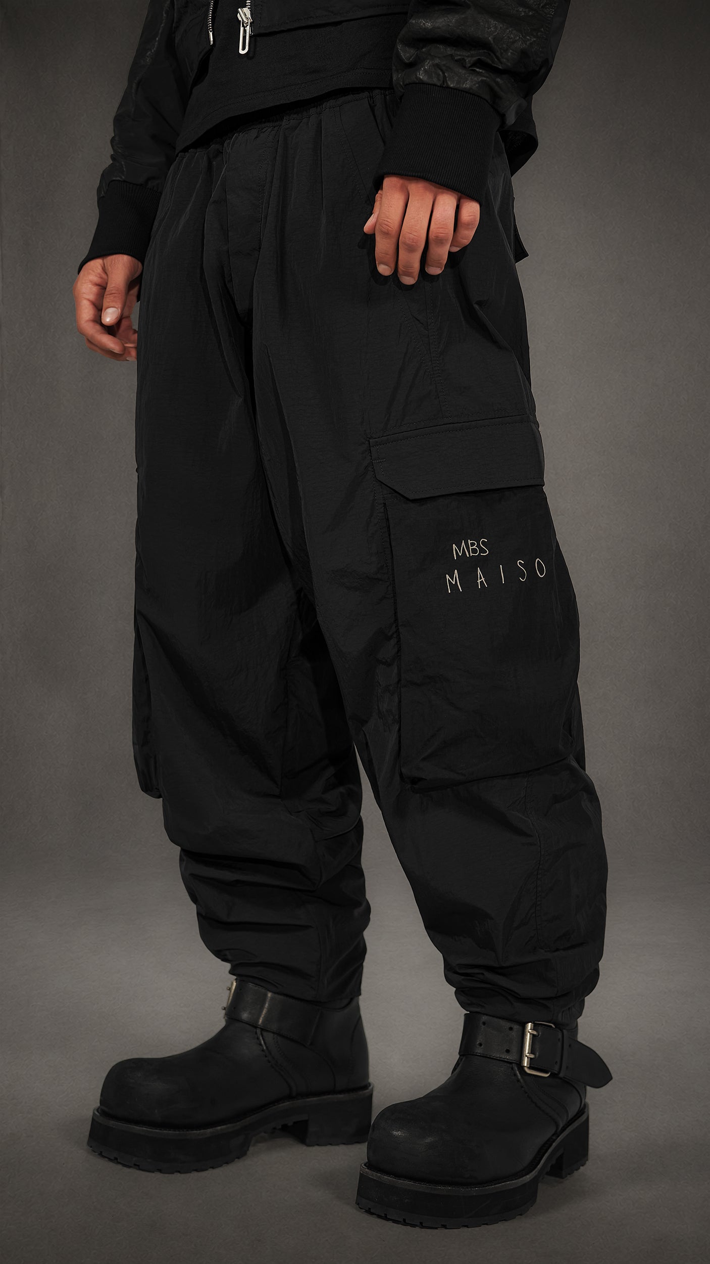 Pantaloni TRACE - P17770