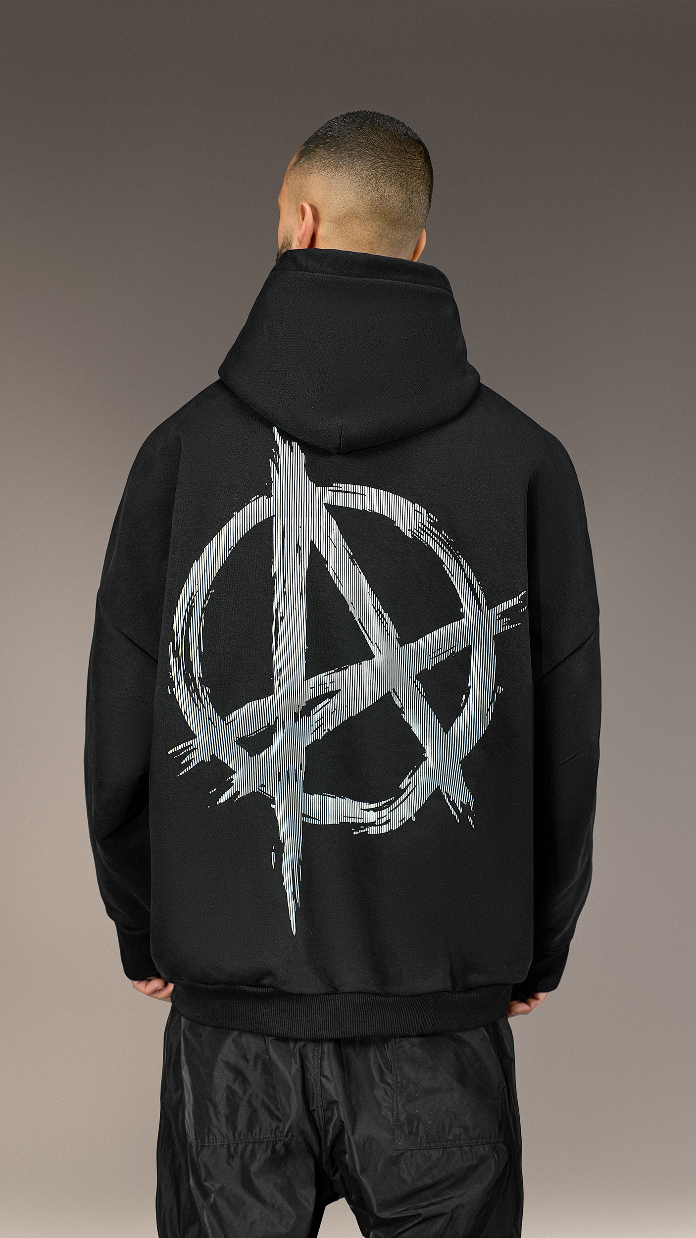 Bluza Anarchy "Made by Society" - H15968