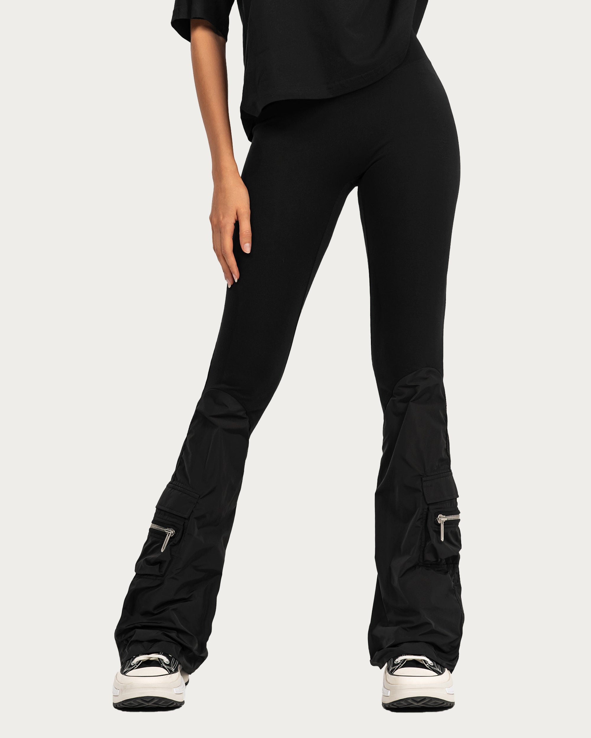 Rozkloszowane legginsy - P24979