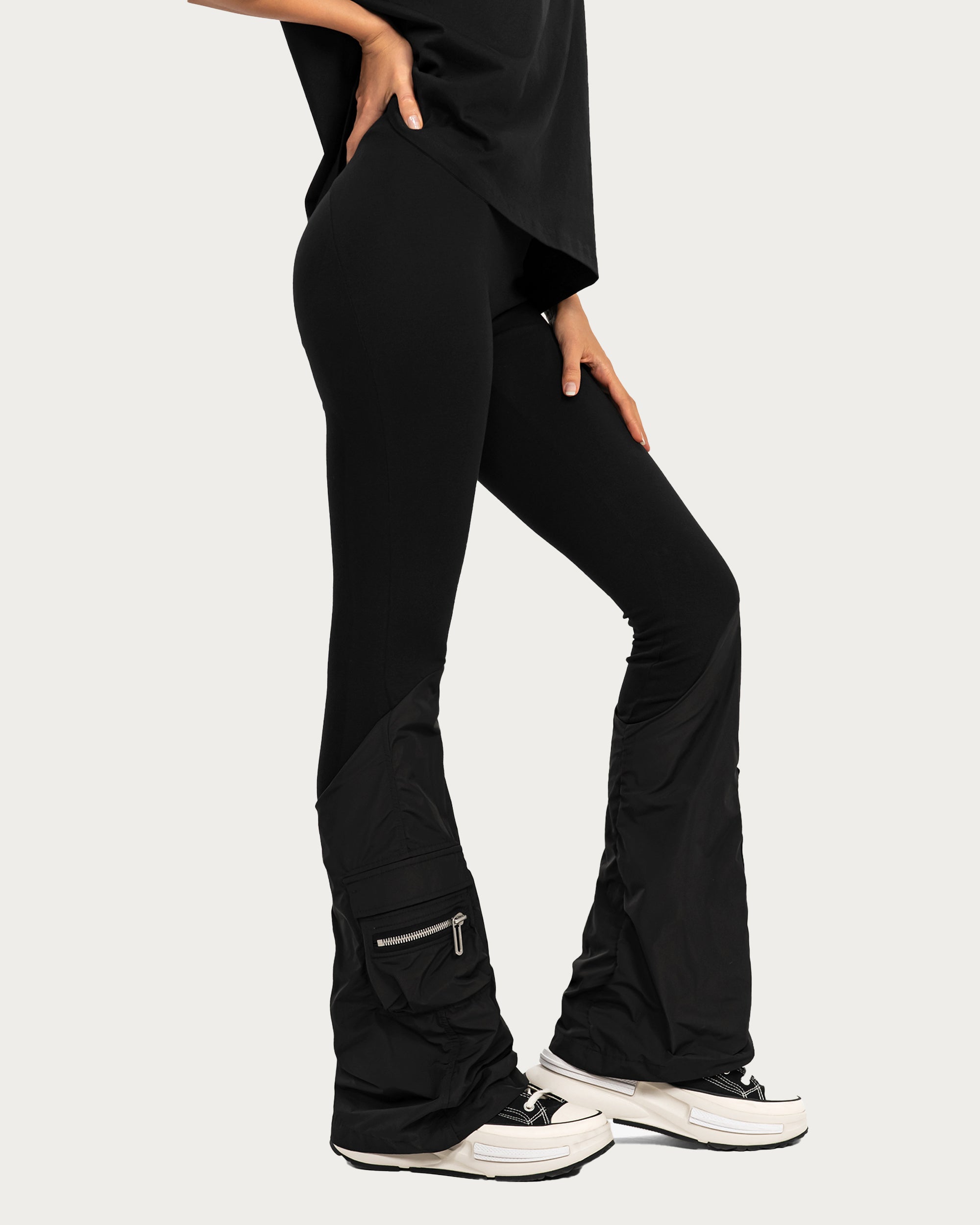 Rozkloszowane legginsy - P24979