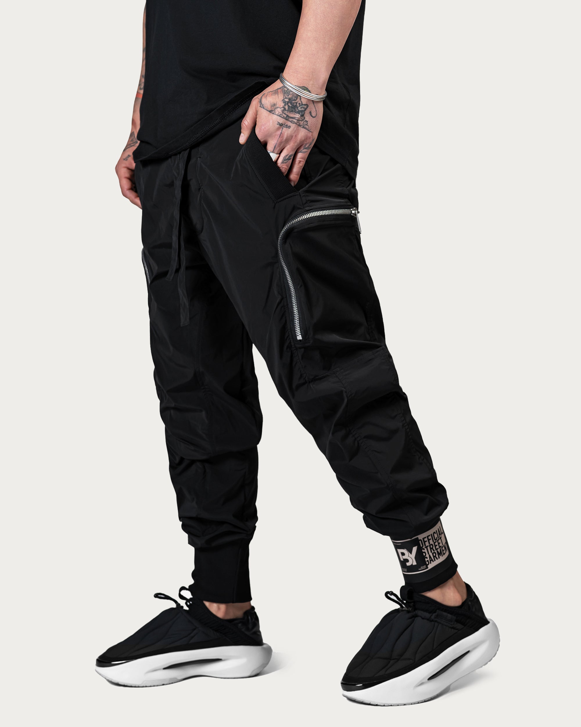 Branded Cargo Pants - P15273