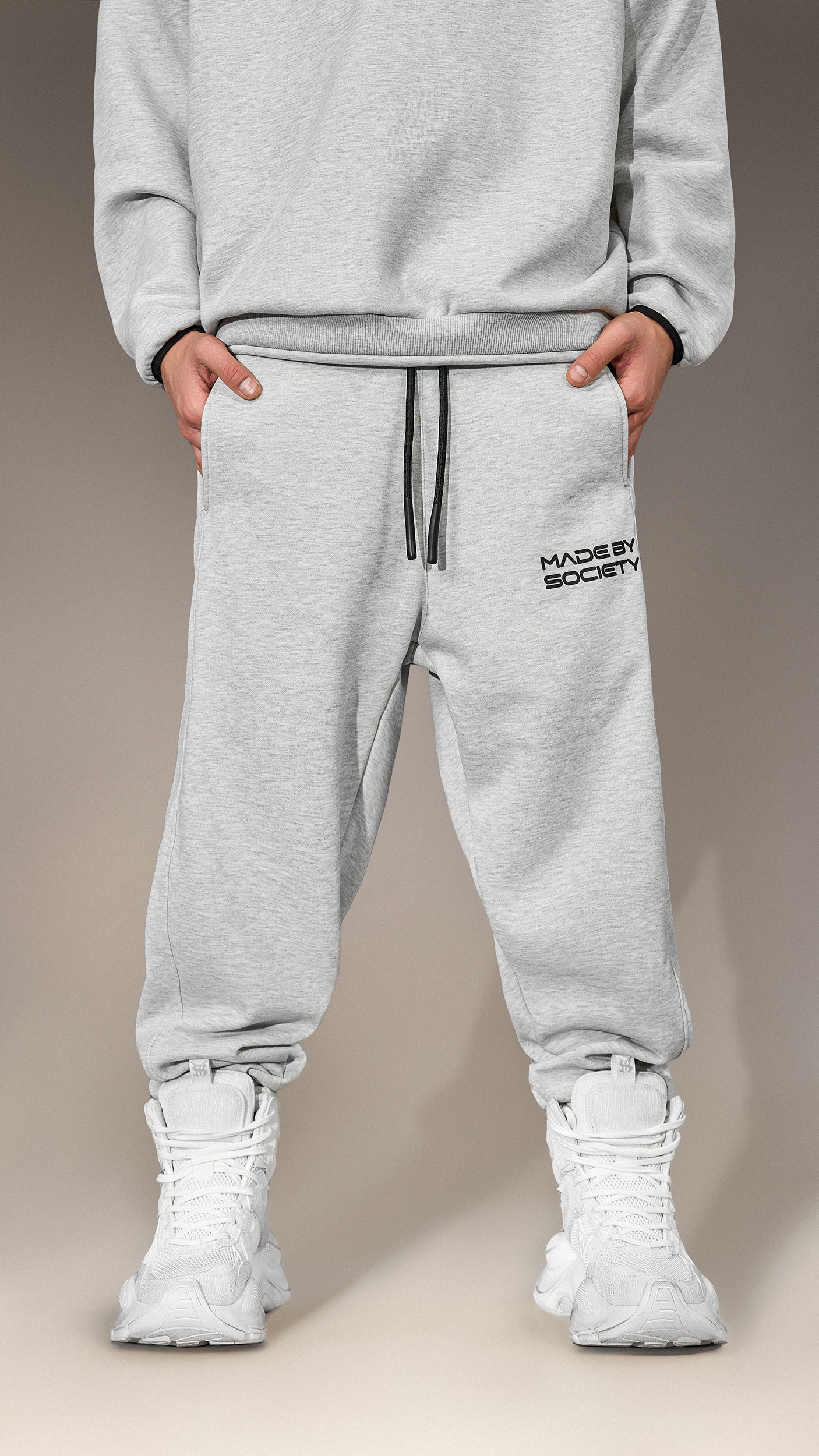 Pantaloni Jogger Gri „Made by Society” - P15827