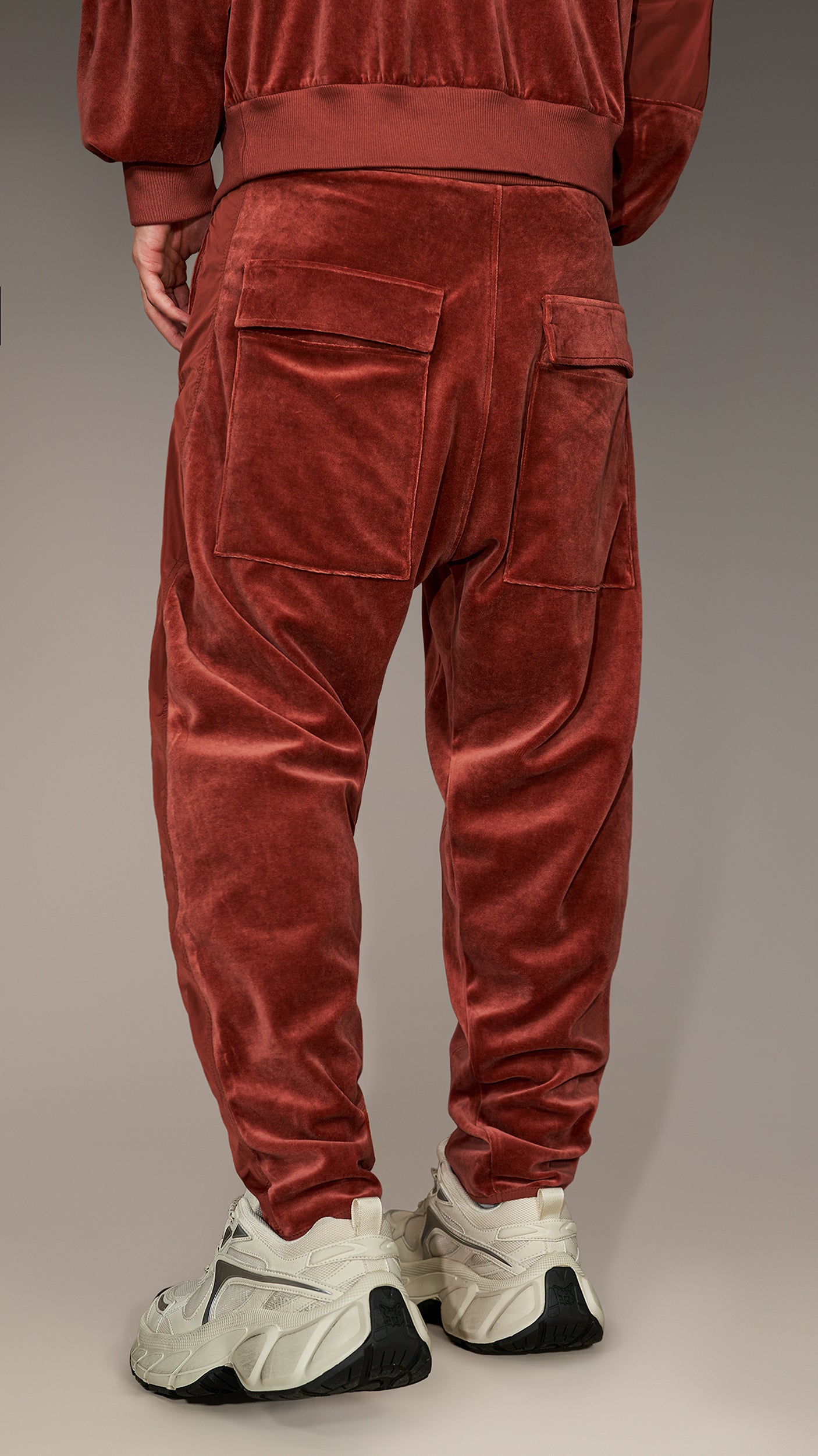 Spodnie z aksamitu Made by Society - P16790