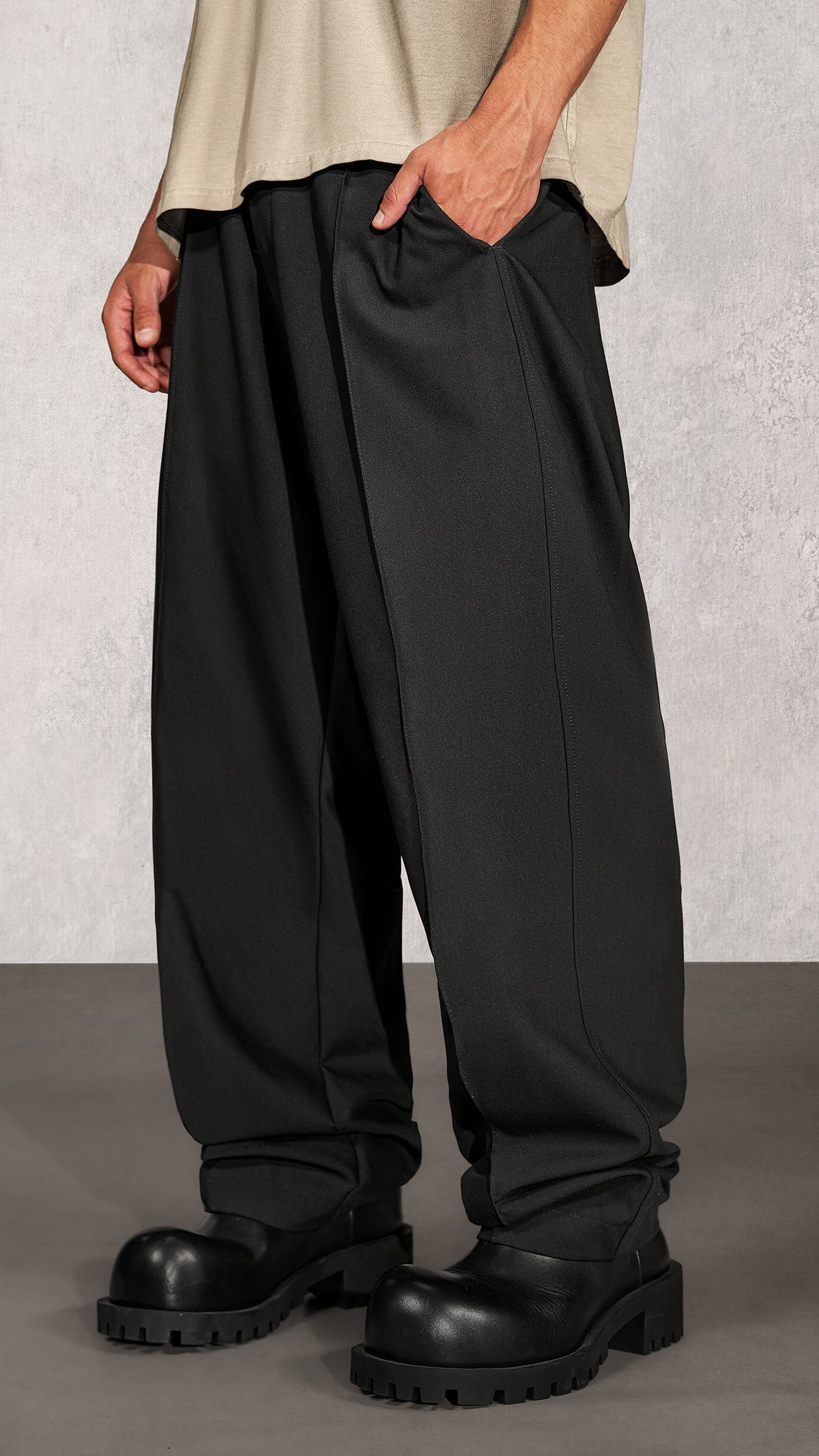 Spodnie Uniform Black - P17635
