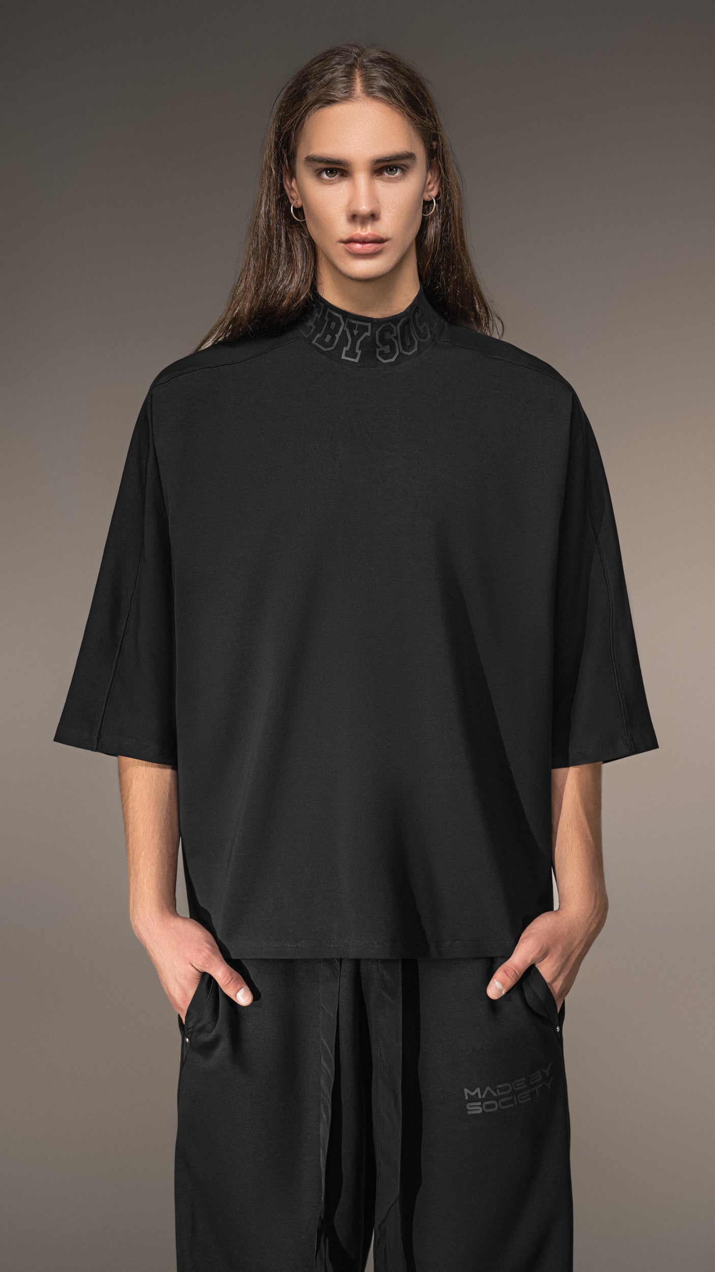 Tricou oversized negru cu guler - T15667