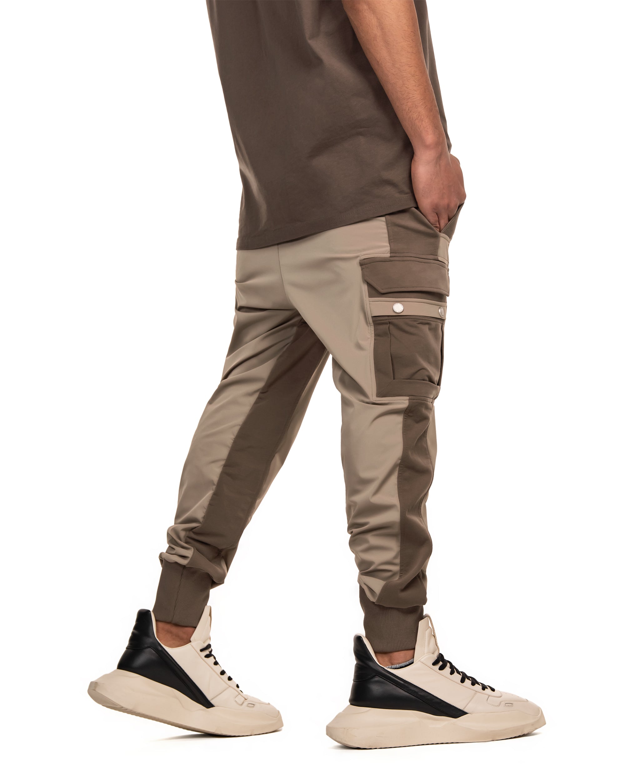 Two-tone cargo pants - P12802
