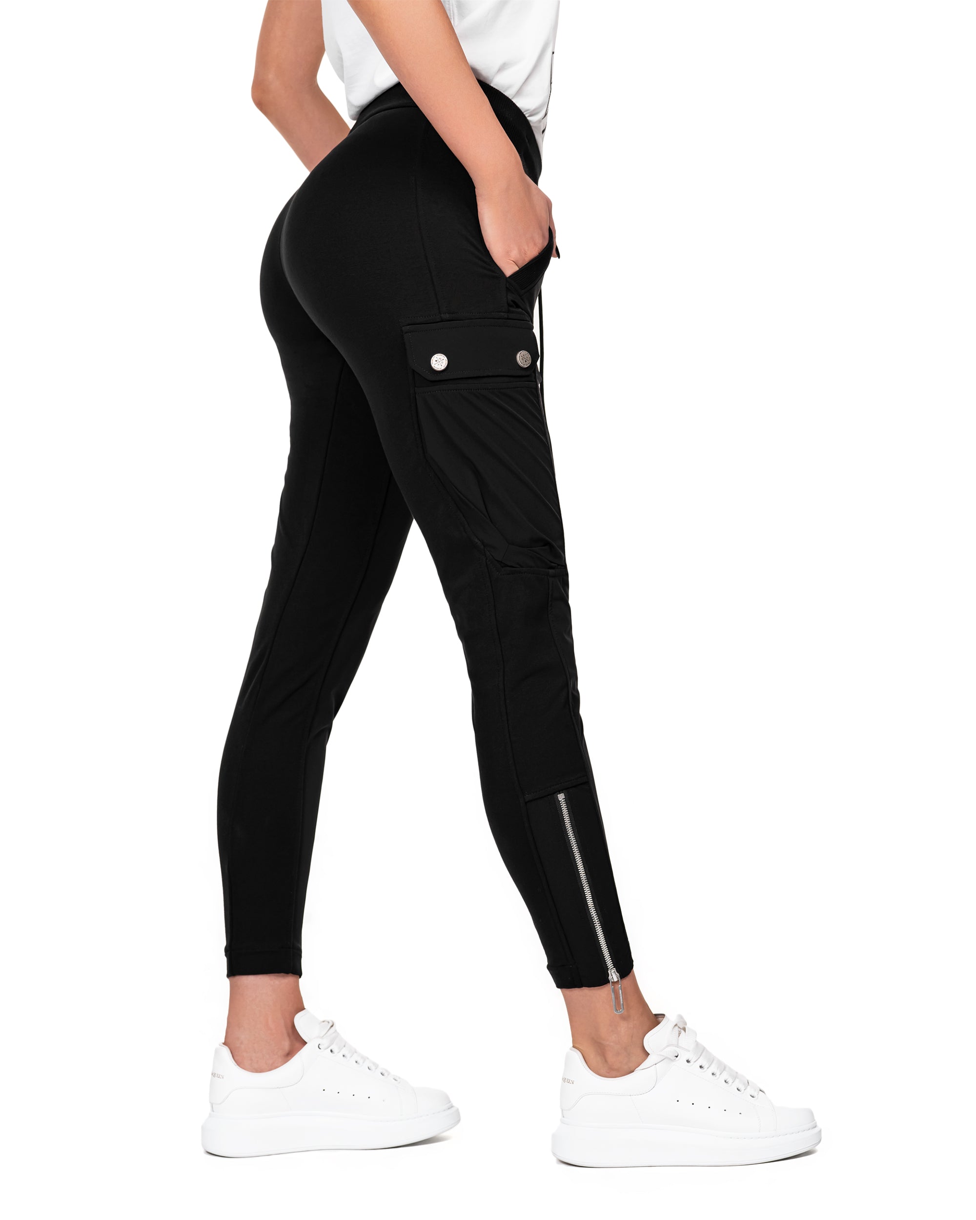 Spodnie dresowe cargo - P22456