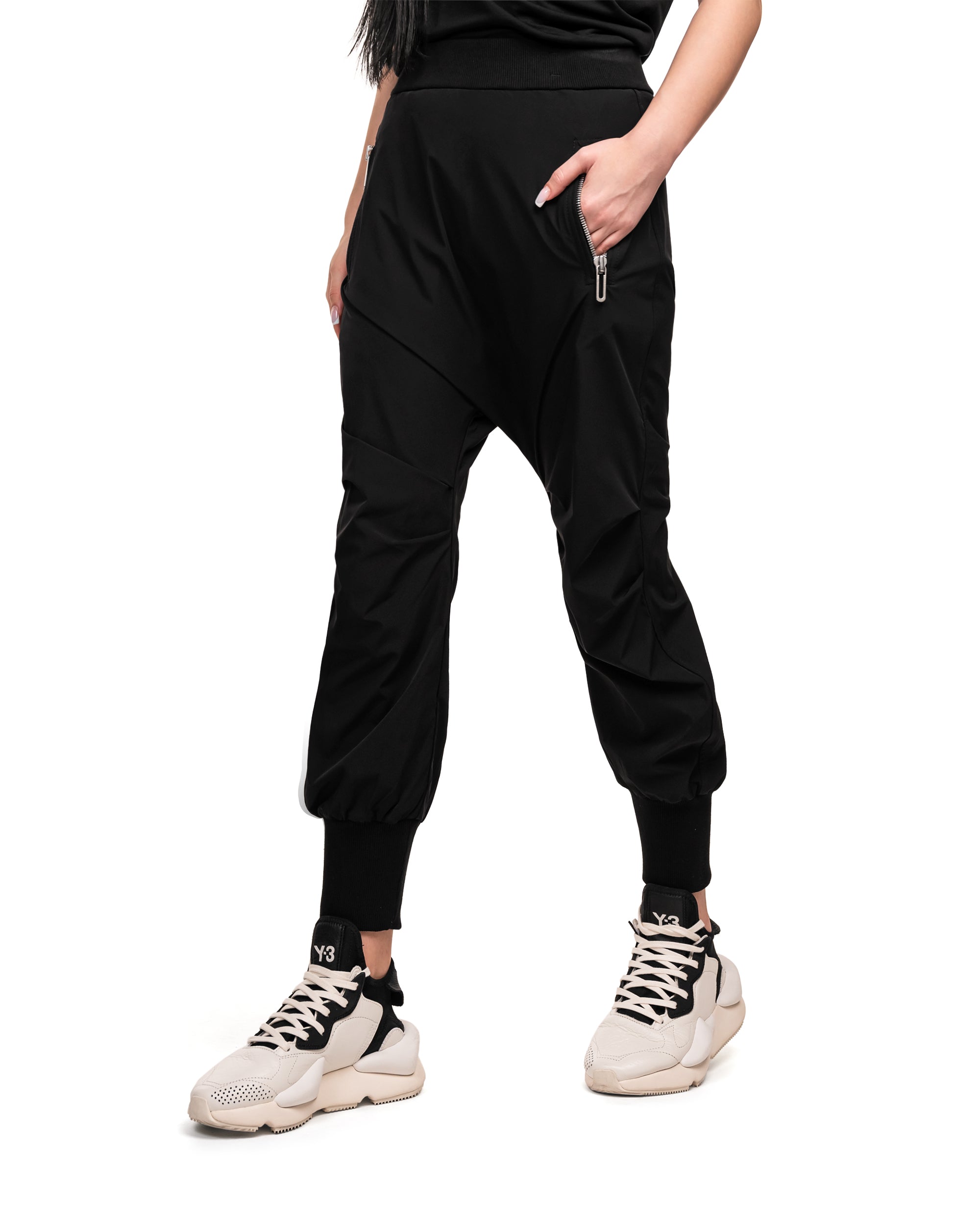 Epickie spodnie joggery - P22744