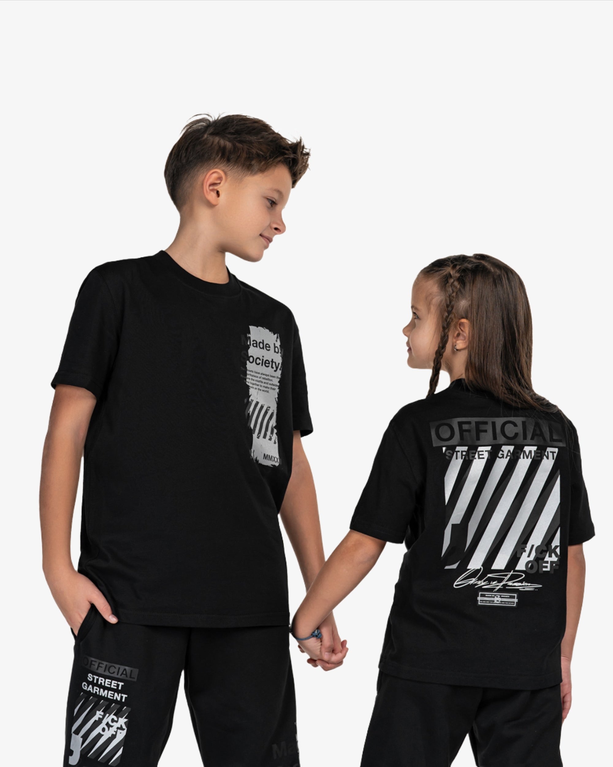 Oficjalna koszulka typu streetwear - T35009